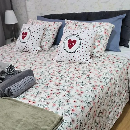 Cave -1 Estudio Inteiro No Areeiro Em * Lissabon