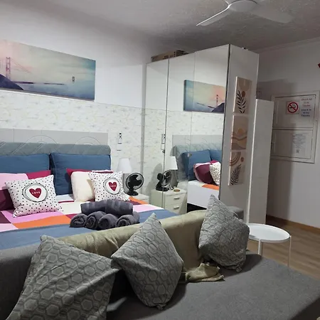 Cave -1 Estudio Inteiro No Areeiro Em Apartment Lisbon