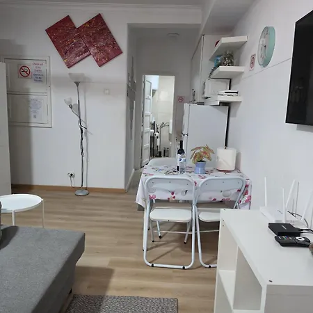 Cave -1 Estudio Inteiro No Areeiro Em Apartment *