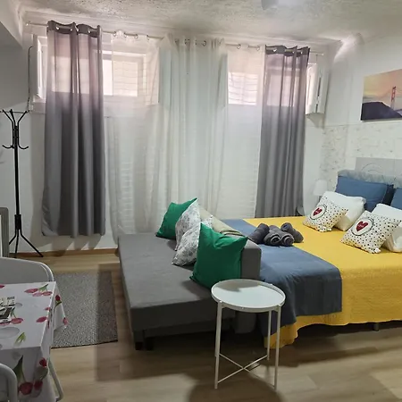 Apartment Cave -1 Estudio Inteiro No Areeiro Em