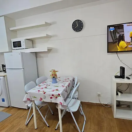 Cave -1 Estudio Inteiro No Areeiro Em Apartment *