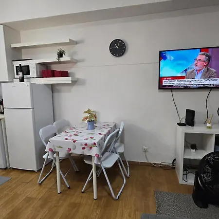 Appartement Cave -1 Estudio Inteiro No Areeiro Em *